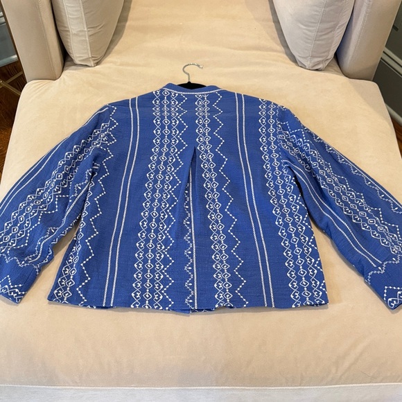 Zara embroidered blue bell sleeve top - Picture 6 of 6